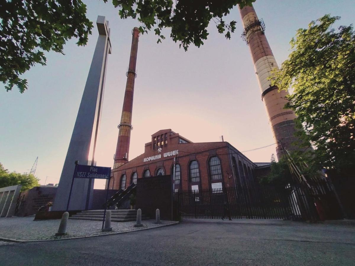 Gryfny Grubiorz Leilighet Katowice Eksteriør bilde